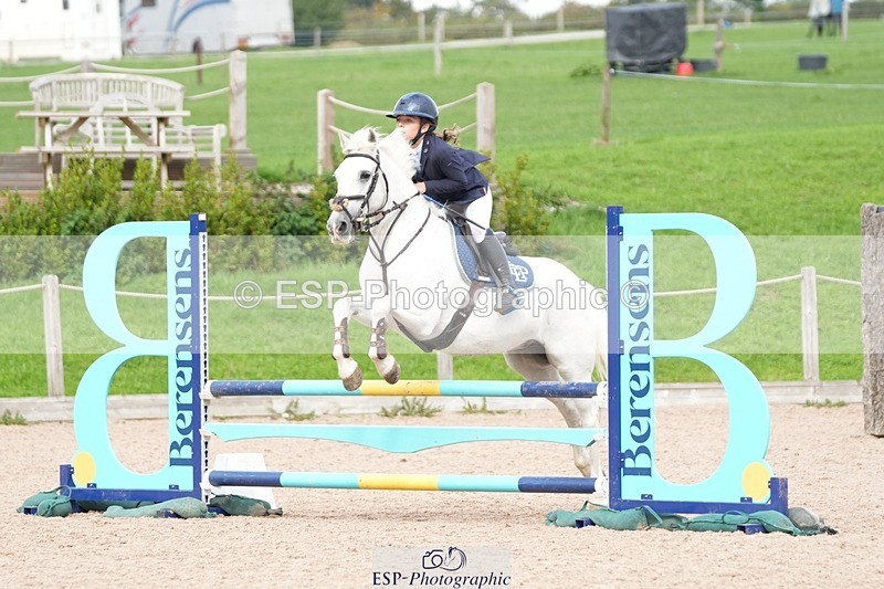 250921-150050-03765 - Cls 20 Pony 80cm Derby