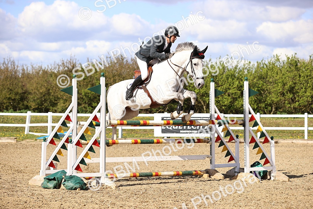 SBM_004975 - Class 19 - Senior Foxhunter - 1.20m