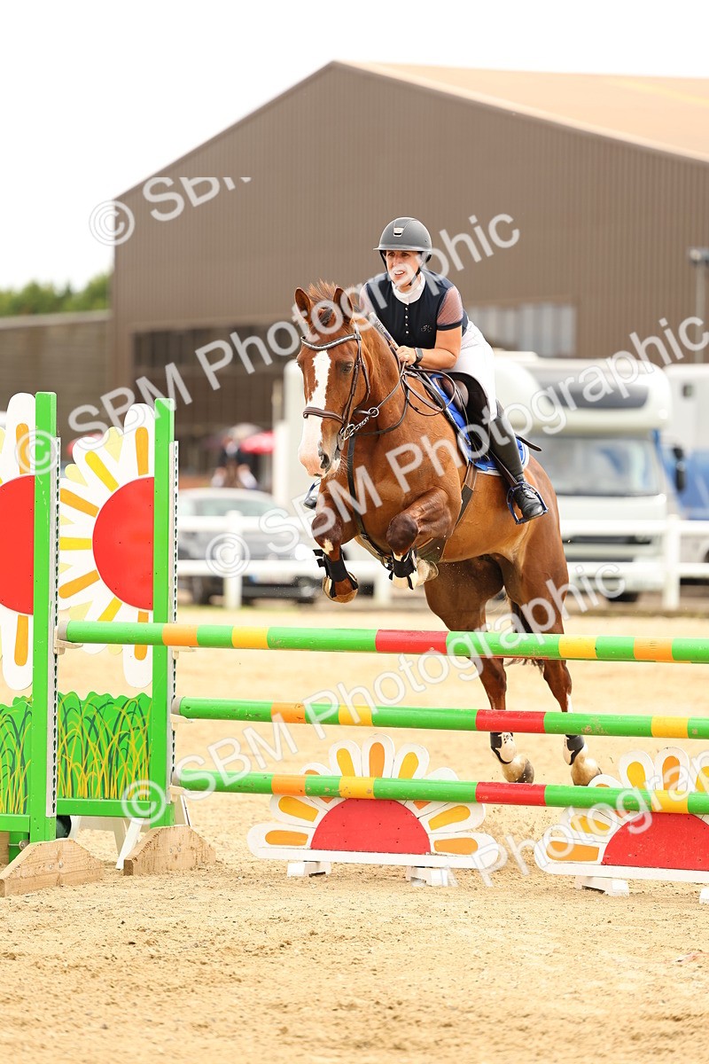SBM_010093 - Class 3 - Senior Newcomers - 1.10m Open