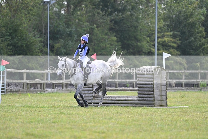 WJ7_7328 - 60cm XC Time 13:22 to 13:53
