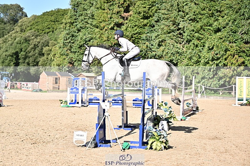 260906A-160501-04558 - Cls 24 Snr Foxhunter