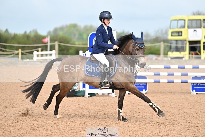 240506A-110251-08379 - Cls 3  Pony Discovery & 90cm Open