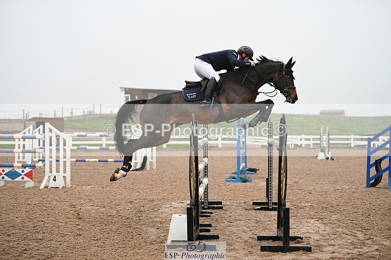 241103A-144408-08636 - SUN Cls 23 National 1.30 and 1.40m