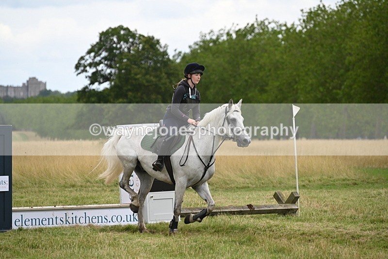 WJ6_4707 - Time at Jump 13:04 to 13:34