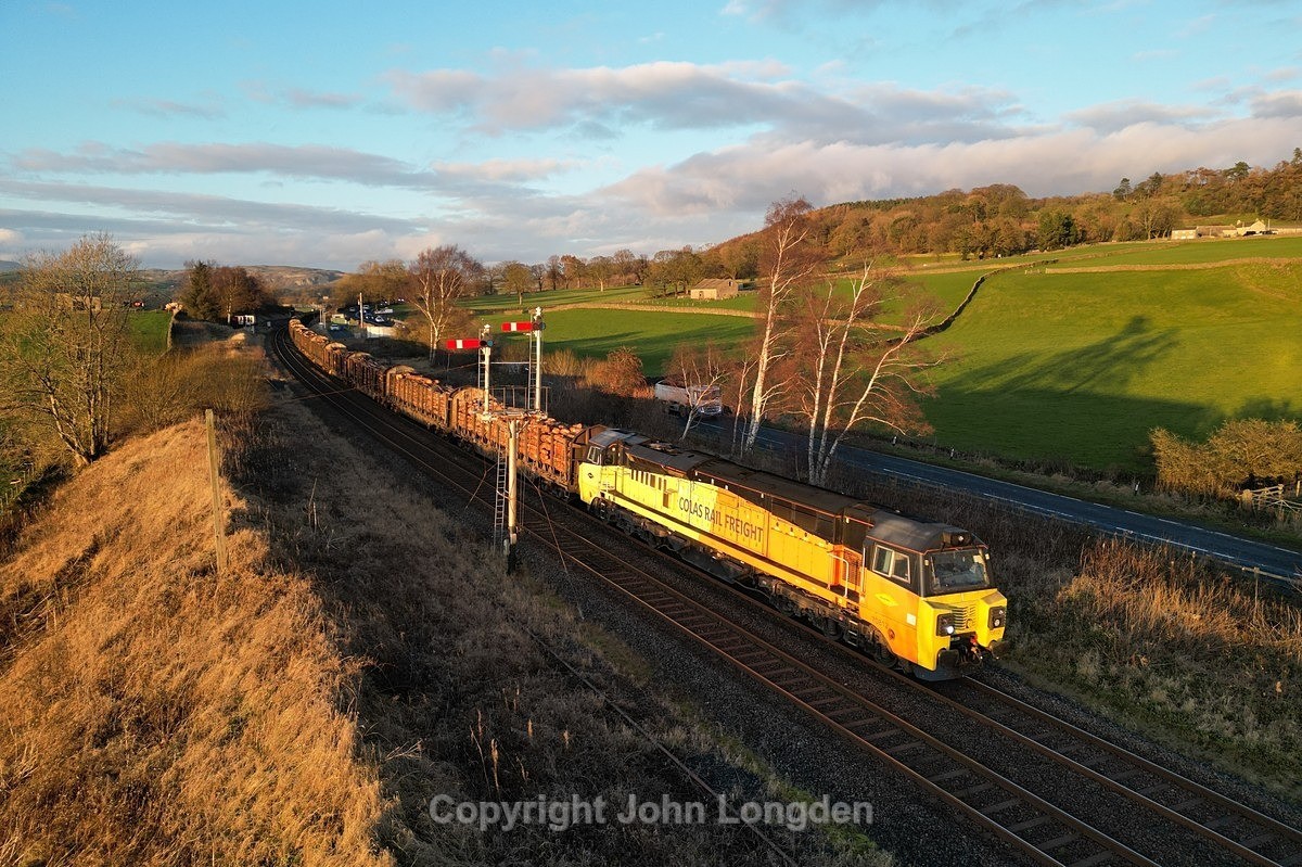 JL - 28.11.23 70812 6J37 Carlisle - Chirk, Settle Jn - Settle Junction