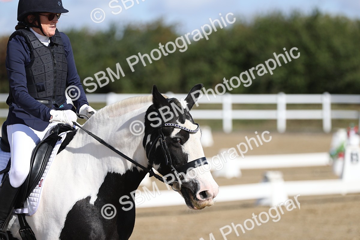 SBM_001229 - Class 2 - Intro 4 Champs - 9.44-10.38