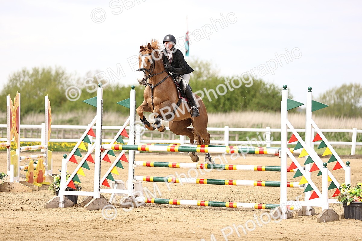 SBM_002383 - Class 11 - Senior newcomers - 1.10m