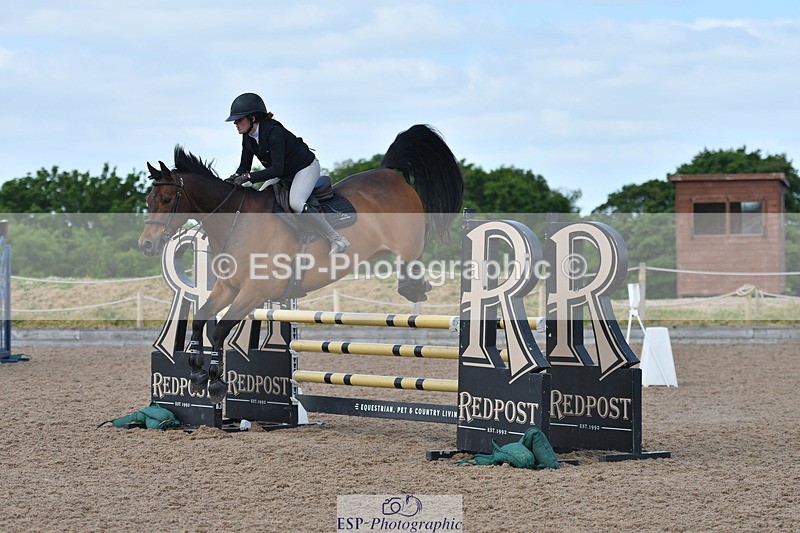 240609A-112752-04576 - Cls 17 Snr 1.05m Open