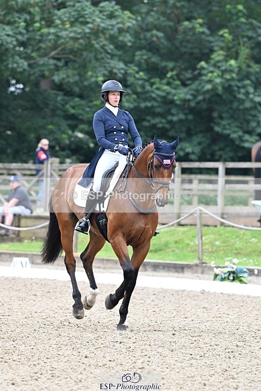 260528A-111256-03566 - G-710-Alexandra.Knowles
