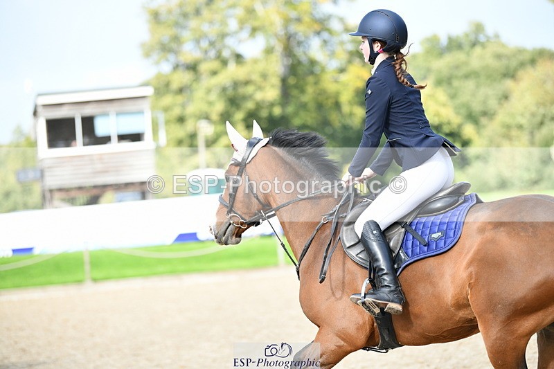 251004A-145313-01564 - Classes 8 & 9 70cm