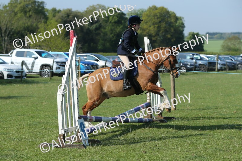 20250427-0933 - Class 1 - Mini Jumping Lead Rein or Assisted