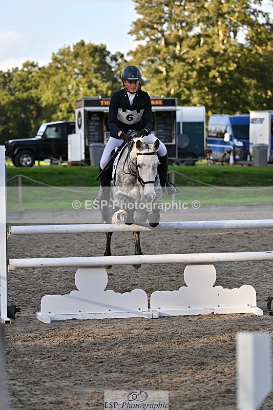 251005A-170846-05285 - Cls 11 Open 1m-1.05m