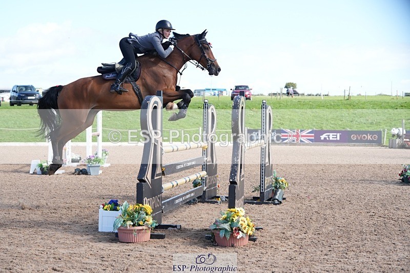 250913-111102-06342 - Cls 14 Snr Newcomers