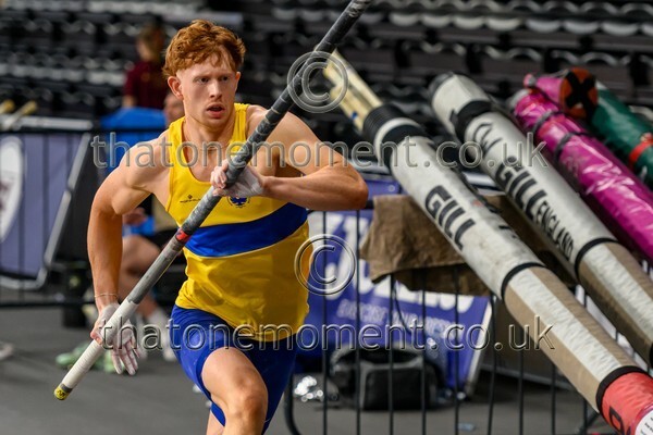 CEInv26-912160 - Field Male