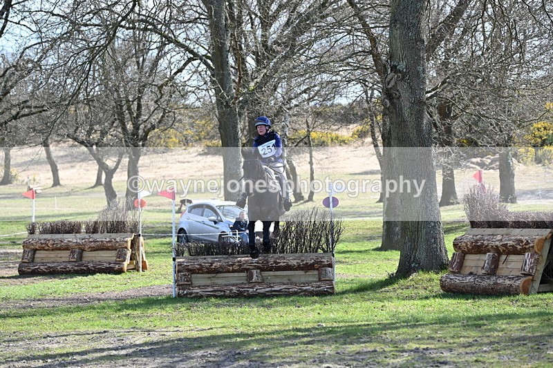 WJ6_2547 - Time 11:00 to 11:24