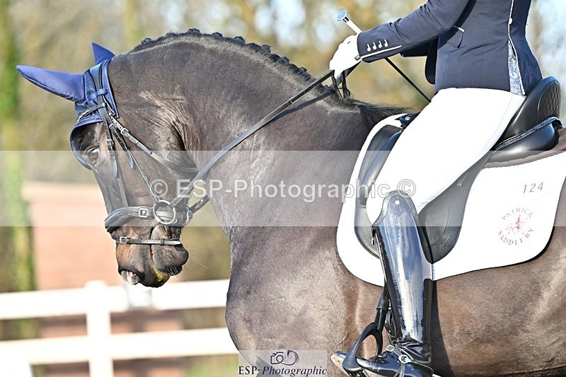 241214-135537-02664 - 124-isobel.goodwin-Milano.van.hof.olympia