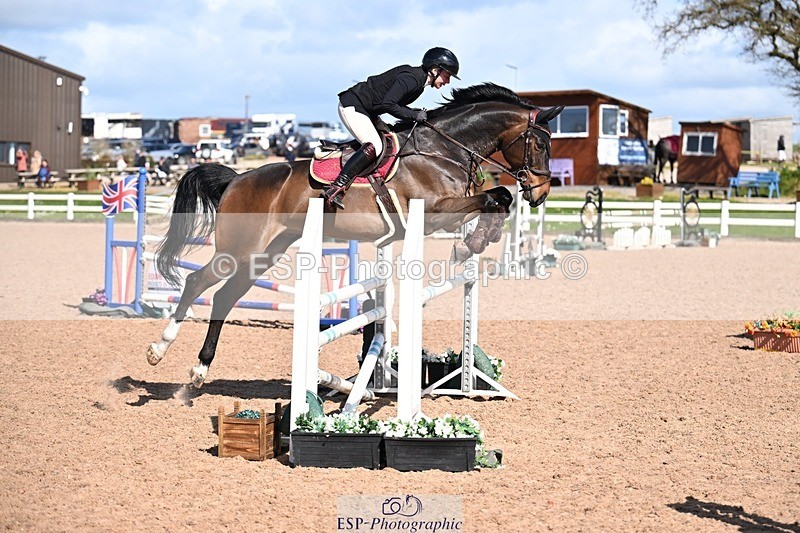 260328-135150-03946 - Cls 24 1.05m Amateur Quali