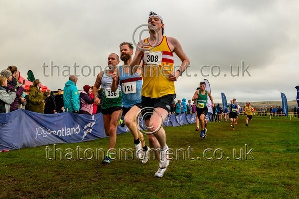 SCLan25-811689 - Senior Men Set Three