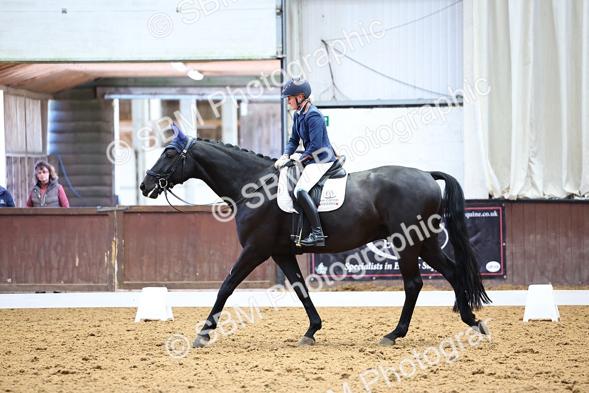 SBM_004005 - Class 14-15 - Novice 5 Novice 6