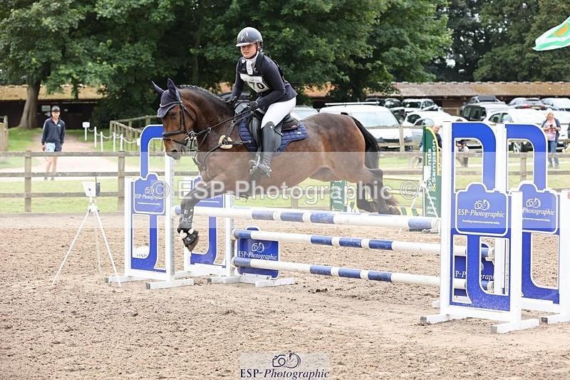 240803-133101-05576 - 170-Lolly_Meyer-LACKAGHMORE_VANDANGO