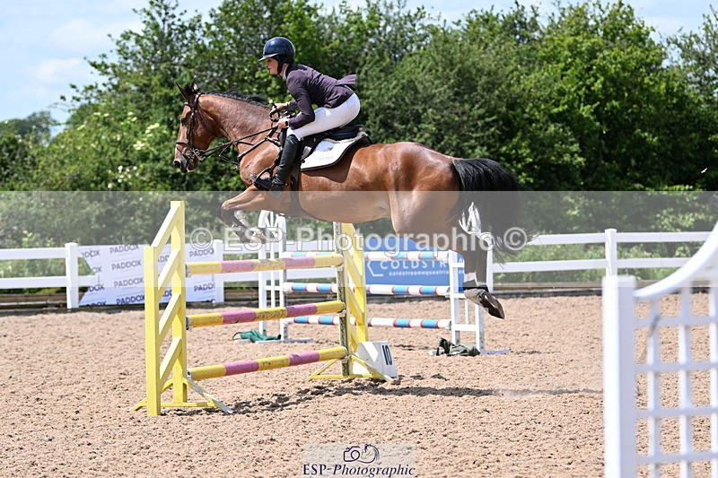 240619A-141554-00504 - Cls 4 Snr Newcomers and 1.10m Open