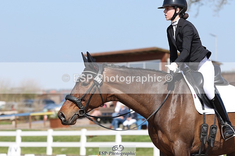 250404-150815-07040 - 122-Marie-Ayesha.Barilits-Gupta-Waverley.Furst.Dance