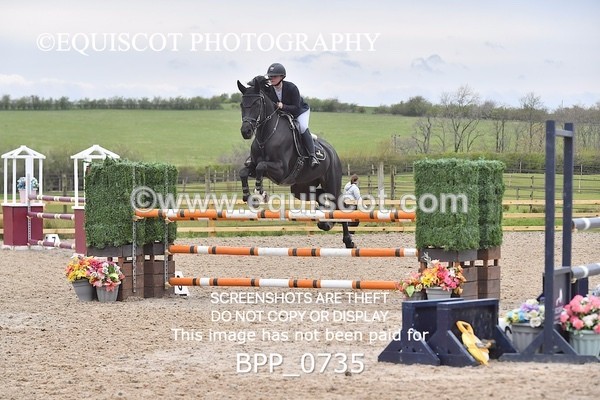 BPP_0735 - CLASS 9 SAT Senior Newcomers/ 1.10m Open