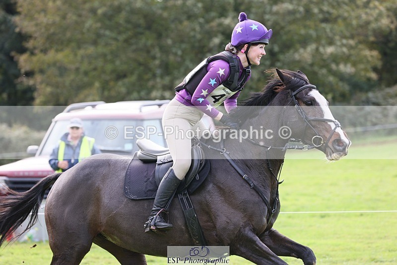 231021-132653-17142 - 427-COMBE.BREEZE-Gemma.Wells-SC+XC