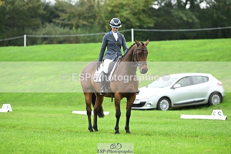 241024-140353-04397 - 412-Holly.Horton-MILTONHILL.MALENKI