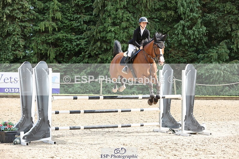 250703A-170713-06199 - Cls 10 1.05m Amateur Q and Open