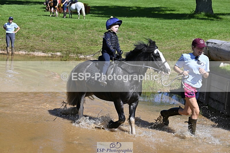 240728B-111543-01328 - Gemma's Group XC