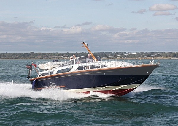090814 EXCALIBUR IMG_8061 - Motorboats - Open