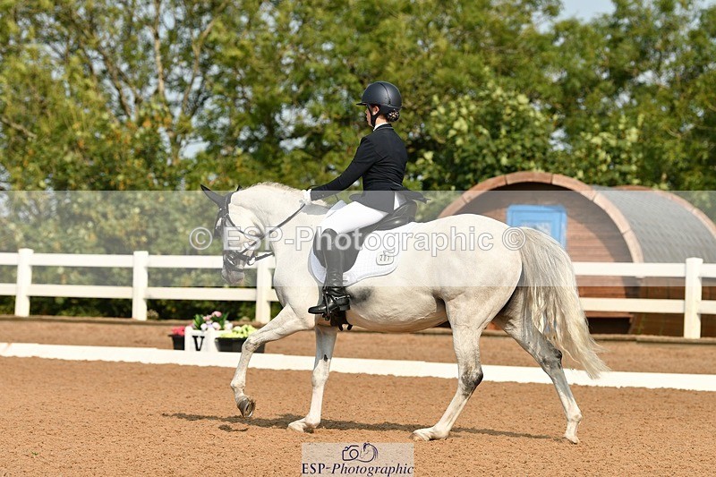 250817-102448-07861 - 207-Esme.LangBrouwershaven.Silvia