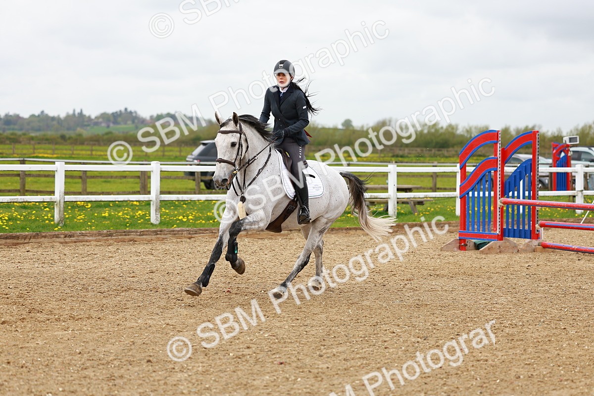 SBM_001983 - class 8 - Senior British Novice - 90cm