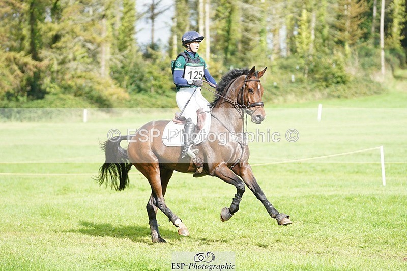 231020-141754-09486 - 125-KINDA.CORVETTE-Dani.Evans-XC