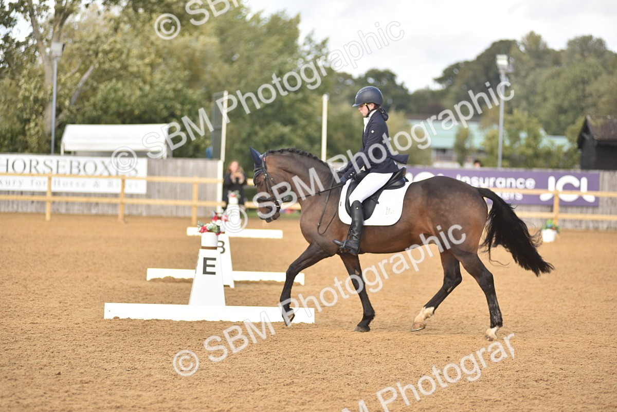 SBM_48789 - D22 - Junior Championship Intro 3