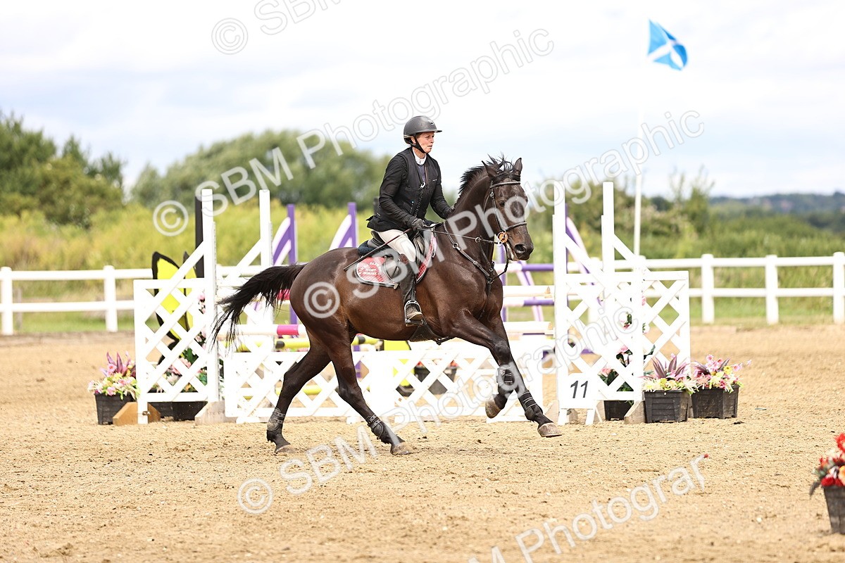 SBM_003353 - Class 21 - Senior Newcomers - 1.10m