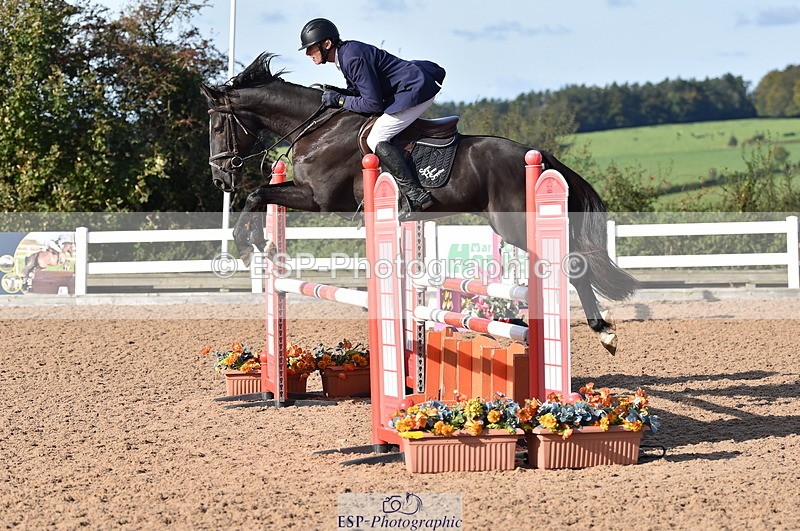 231015A-105106-07332 - Cls 23 Discovery & 1m Open