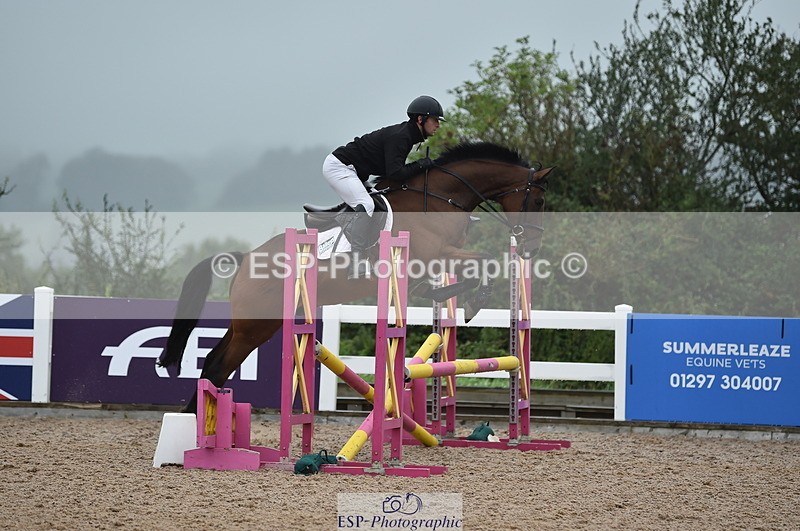 220829A-161706-00182 - 70cm Classes 3a 3b & 4