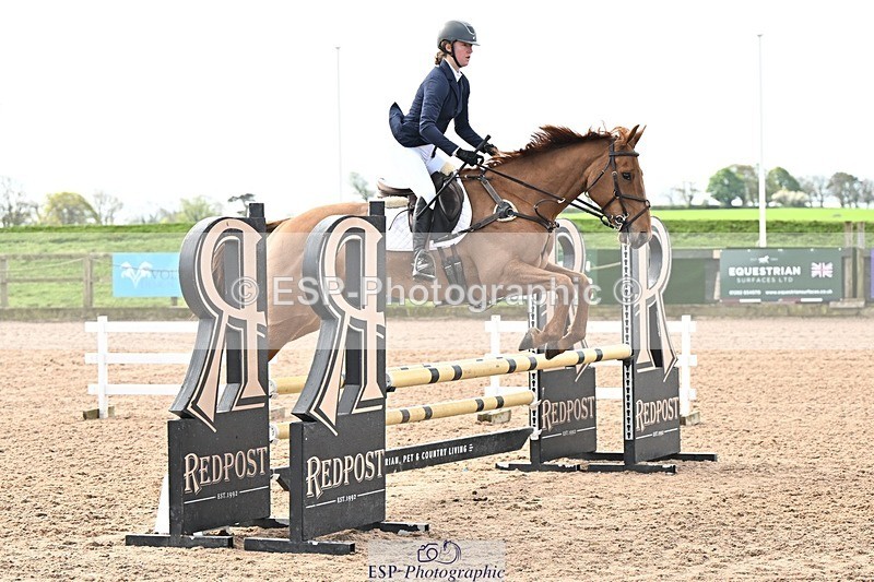 250416-100532-00207 - Cls 1 British Novice and 90cm