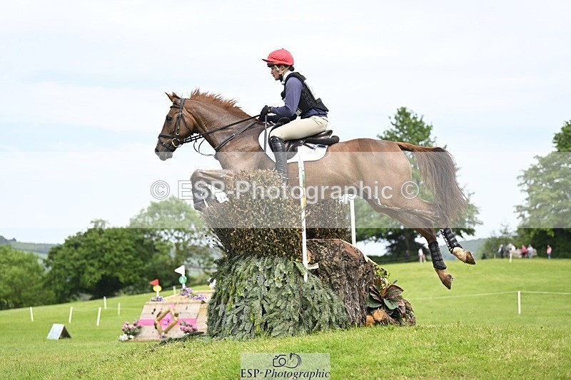 240525-151809-16740 - 216-I'M_A_WONDER-Rosie_Bradley-Hole