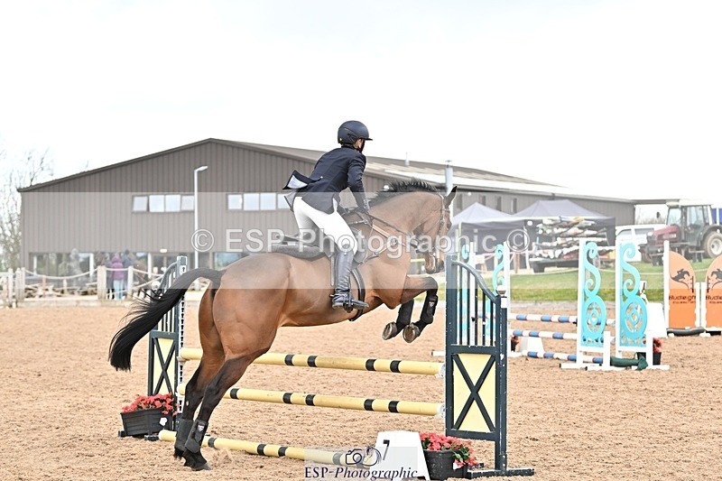 250414-104338-00217 - 80cm Round 1