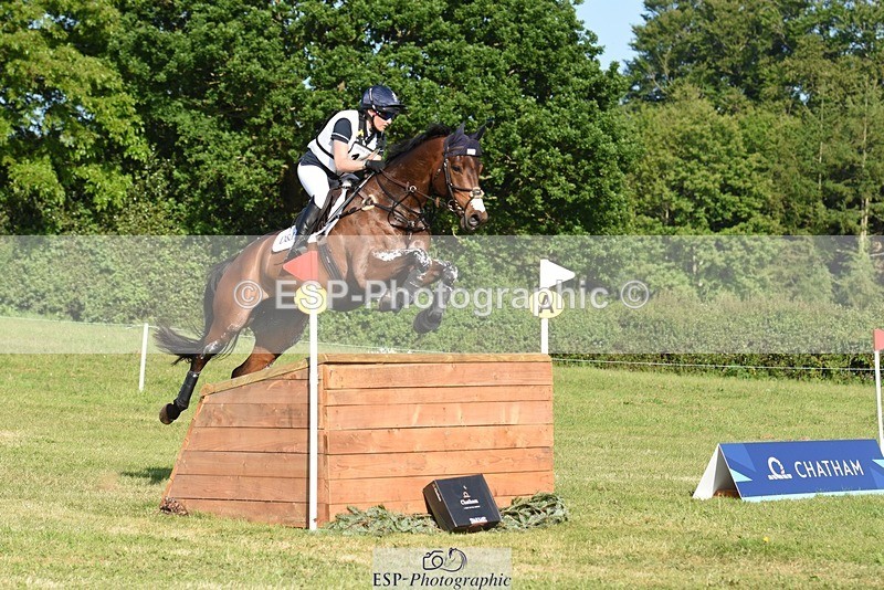 230527-180158-14281 - 168-PARKFIELD_ARTIE_BLOU-Laura_Collett-XC