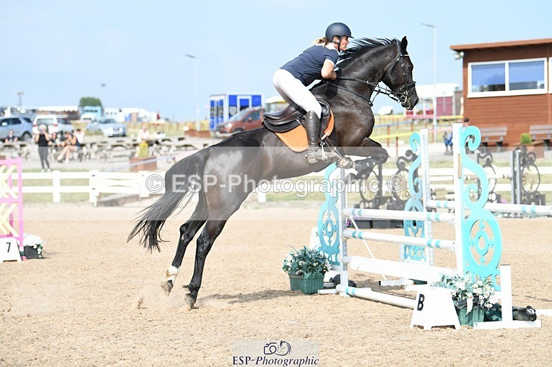 250725-164406-04001 - Cls 10 1.05m Amateur Quali