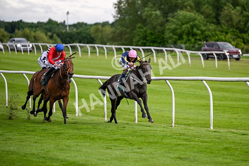 110626-Race 2-Two Commanders-4382 - Race 2 18.52pm Bowel Cancer Screening Programme Saves Lives Novice Stakes