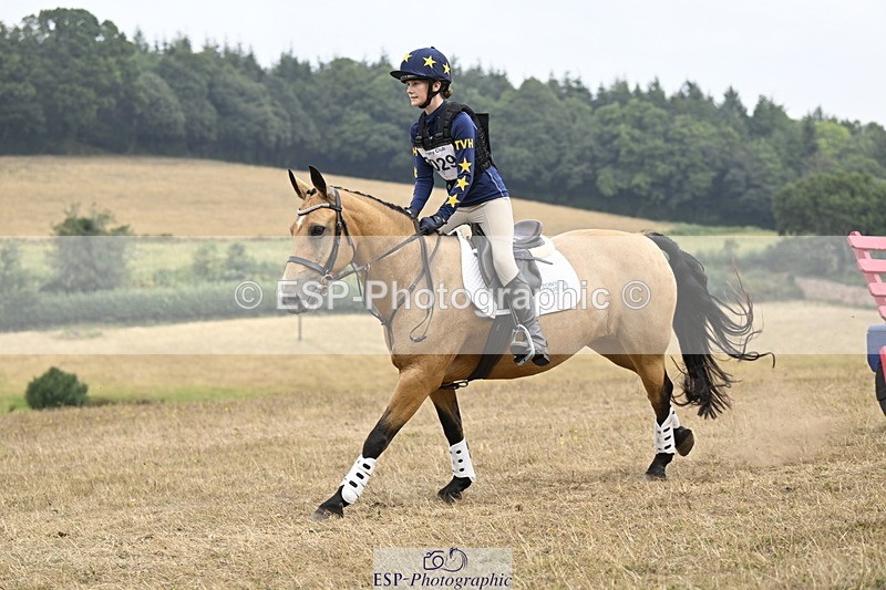 250824A-124131-36450 - 2029-Matilda.Holt-Esme