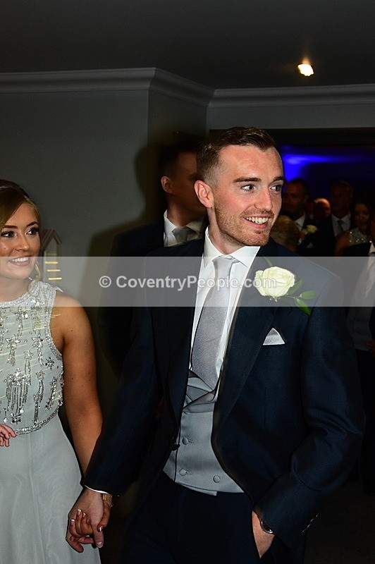 CON-676 - Toni & Liam