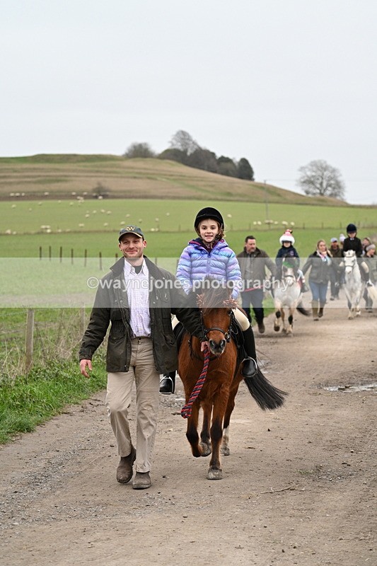 WJ7_1319 - Walk Home