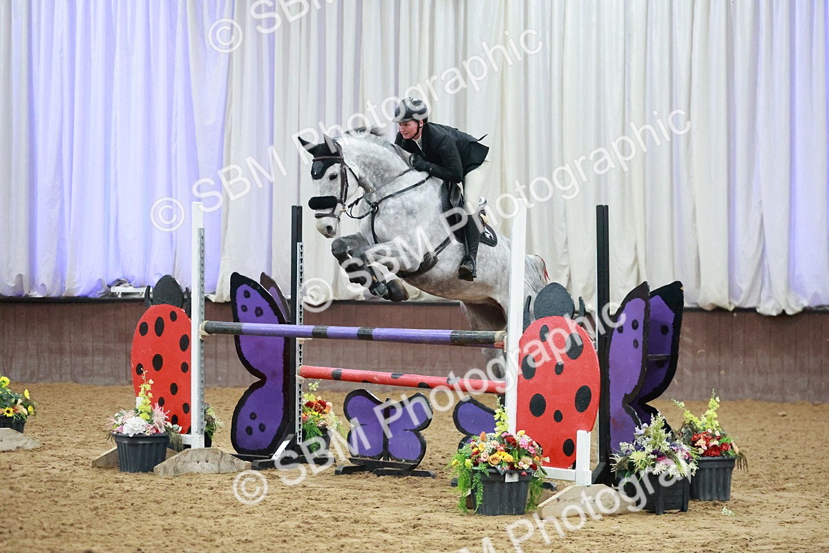 SBM_004651 - Class 17 - Senior Newcomers - 1.10m