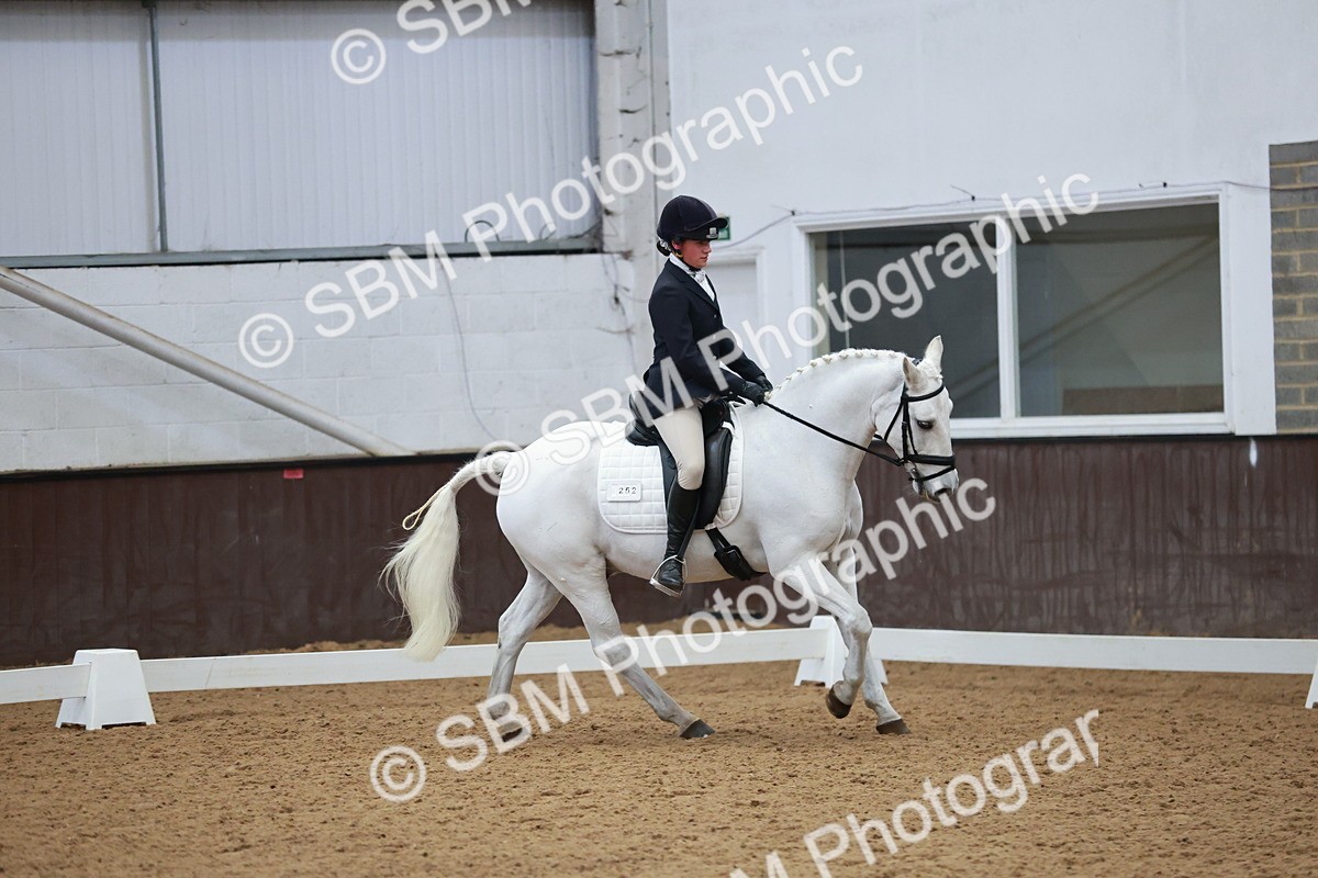 SBM_004051 - Class 2 - Novice 2020